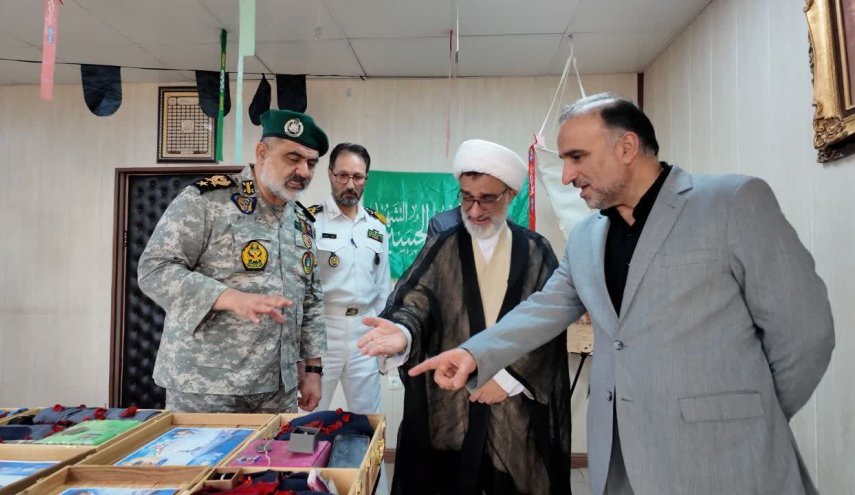بازدید دبیر شورای عالی انقلاب فرهنگی از یادمان شهدای ناوشکن دنا