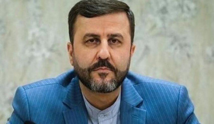 غریب آبادی: تنگه هرمز زیر فرمان ایران تعریف می‌شود نه سنتکام