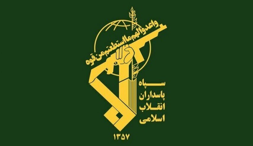 دومین شناور متخلف و پایگاه العدید قطر درهم کوبیده شدند