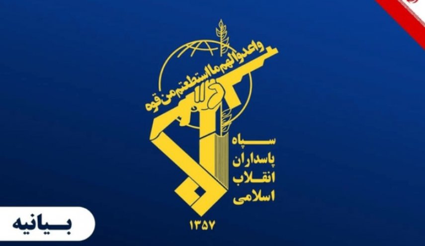 بستن حساب کاربری روابط عمومی سپاه، نشانه‌ وحشت جبهه استکبار از داده‌های دقیق است