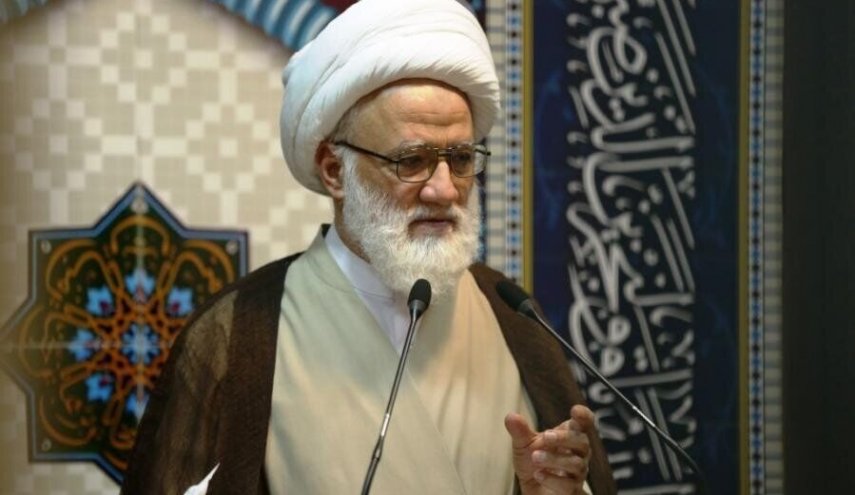 مرجع شیعه عراقی: پایداری و مقاومت تنها راه مقابله با نقشه‌های دشمن است