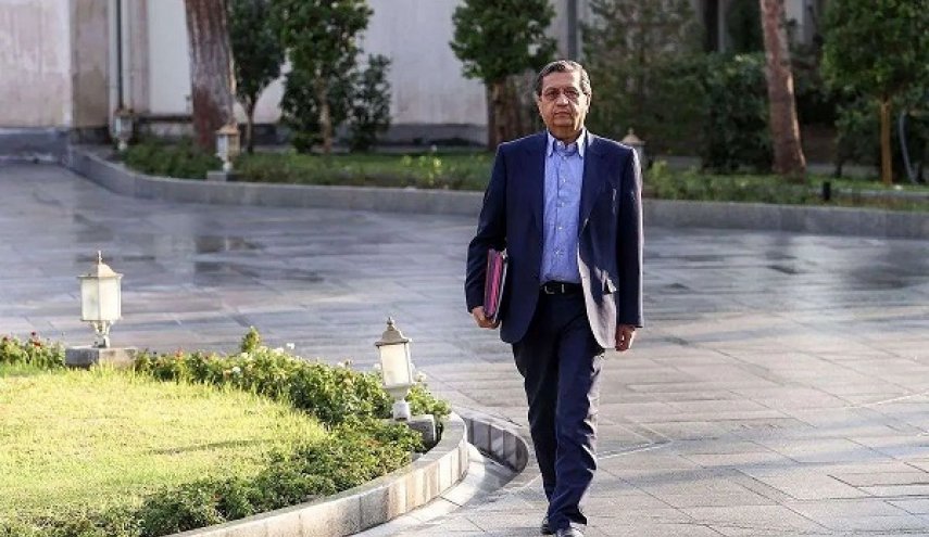 رئیس‌کل بانک مرکزی برای شرکت در اجلاس بریکس عازم هند شد