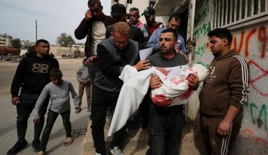 غزة: شهيد وجريح باعتداءات إسرائيلية على دير البلح وسط القطاع
