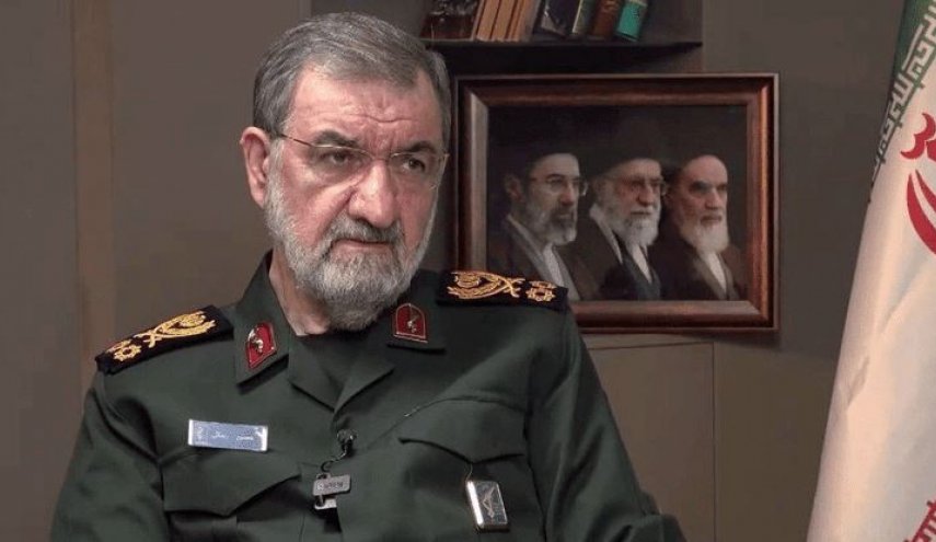 هشدار سرلشکر رضایی نسبت به همراهی هر کشوری در جنگ اقتصادی با ایران