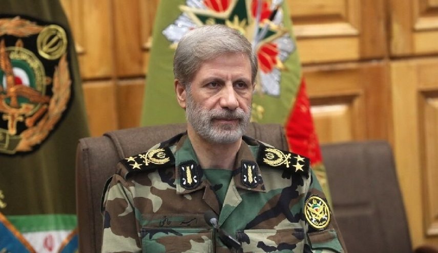 قائد الجيش الإيراني: بلادنا لن تكون ساحة لاختبار مغامرات العدو