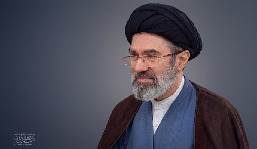 قائد الثورة لحكام البلدان الإسلامية: اعرفوا عدوكم الحقيقي وأدركوا مخططه وتصدوا له