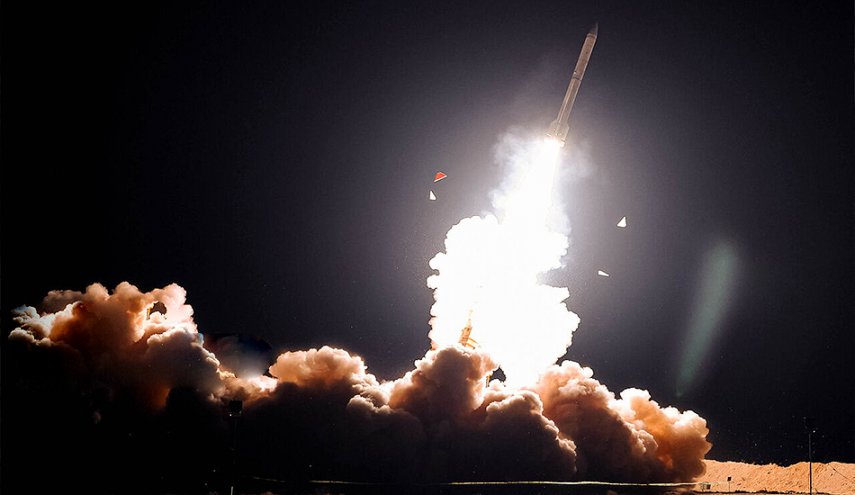 العميد صادقيان: الدفاع الجوي لجيشنا الباسل أسقط 370 طائرة للعدو