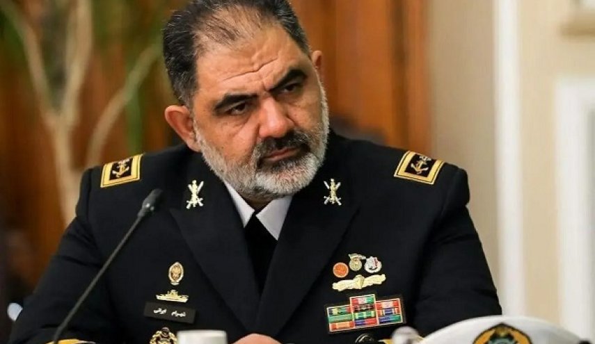 فرمانده نیروی دریایی: در صورت لزوم دشمن را زمین‌گیر می‌کنیم