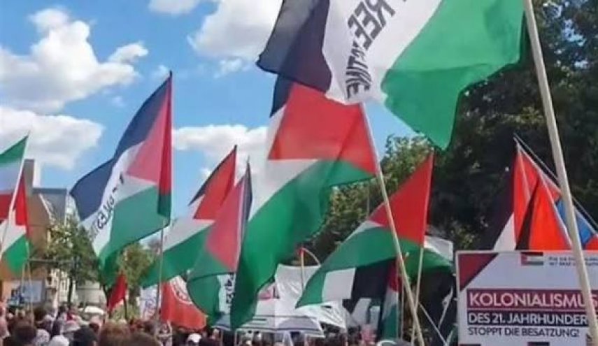  تظاهرة حاشدة في برلين تضامنًا مع فلسطين ولبنان وإيران