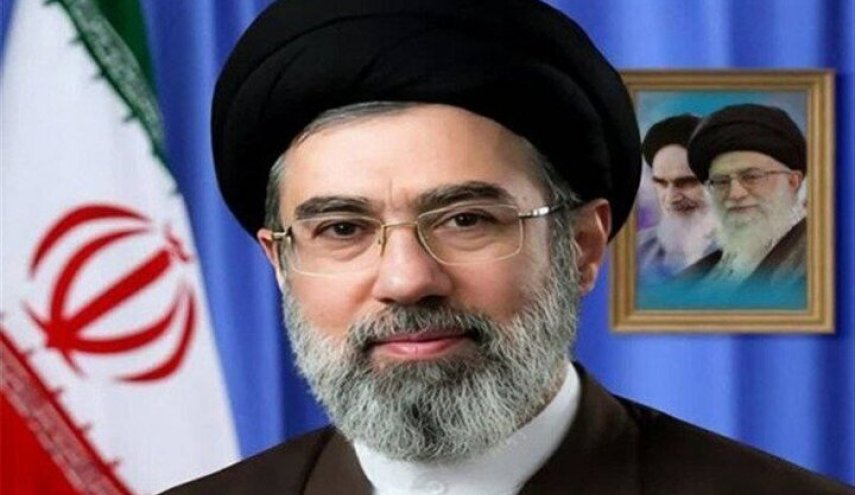 انتشار رسالة بخط يد قائد الثورة الاسلامية إلى العميد موسوي