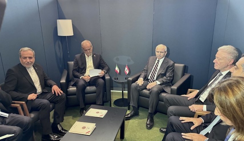پزشکیان: ایران خواهان توسعه لبنان است؛ نواف سلام بر پایان تجاوزات تأکید کرد