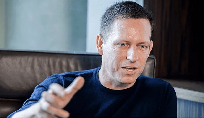 ملياردير أمريكي يحذر من تحول سياسي خطير في 2028 و'نهاية أمريكا'
