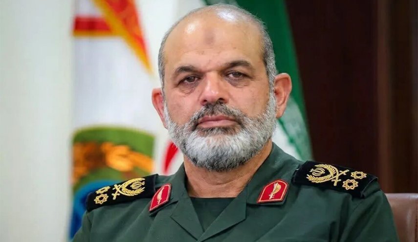 اللواء وحيدي: تألق بعثة إيران في ناغويا أصاب الأعداء بالغضب واليأس

